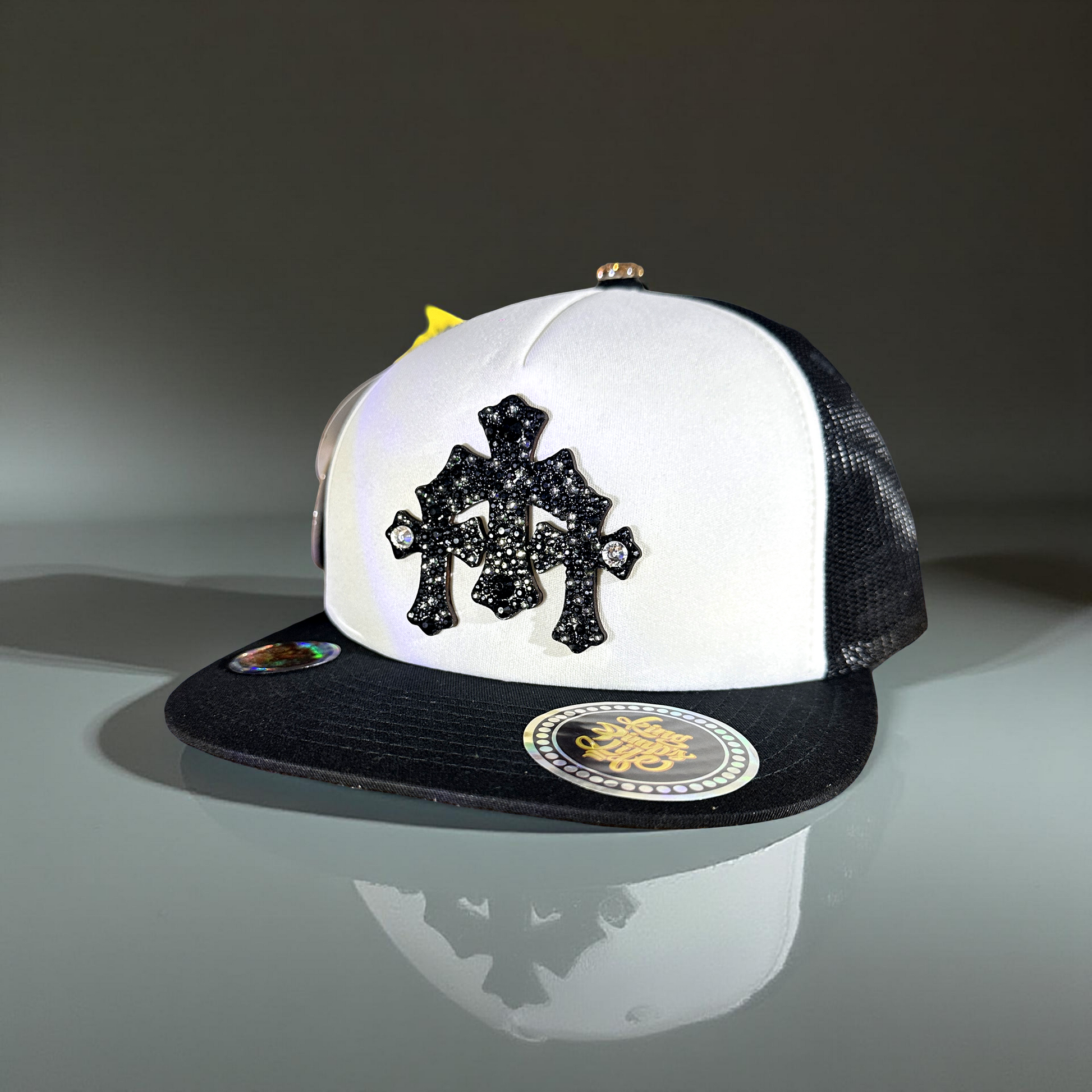 TriCross by Kingpimpslife (Black Diamonds)